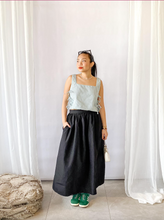 Load image into Gallery viewer, Bettina Top Chambray
