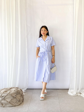 Load image into Gallery viewer, Ralf Dress Shortsleeves Stripes
