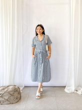 Load image into Gallery viewer, Ralf Dress Shortsleeves Stripes
