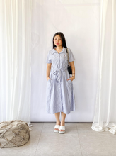Load image into Gallery viewer, Ralf Dress Shortsleeves Stripes
