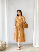 Load image into Gallery viewer, Ralf Dress Shortsleeves Stripes
