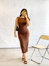 Load image into Gallery viewer, Amanda Dress
