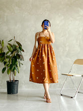 Load image into Gallery viewer, Sweetheart Dress Embroidery
