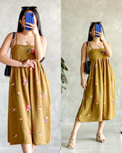 Load image into Gallery viewer, Sweetheart Dress Embroidery
