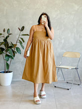 Load image into Gallery viewer, Sweetheart Plain Dress - Plus size
