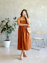 Load image into Gallery viewer, Sweetheart Plain Dress - Plus size
