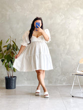 Load image into Gallery viewer, Petal Dress - Plus Size

