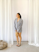 Load image into Gallery viewer, Holiday Set Stripes
