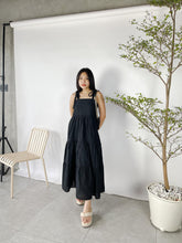 Load image into Gallery viewer, Snow Dress
