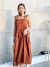 Load image into Gallery viewer, Snow Dress
