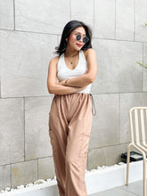 Load image into Gallery viewer, String Cargo Pants
