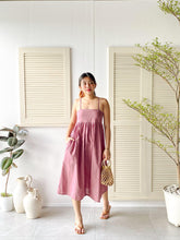 Load image into Gallery viewer, Sweetheart Plain Dress - Regular
